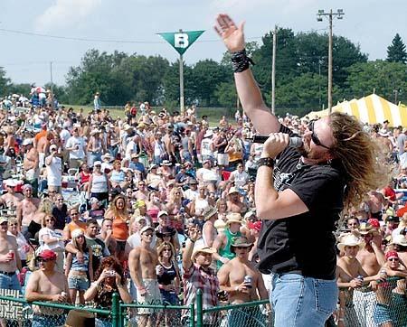 Ohio's annual Jamboree in the Hills gets to rockin' with some help from 
