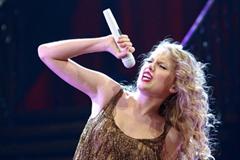 Taylor Swift Portland on Taylor Swift Rose Garden Arena Portland Ore Justin Brady September 6